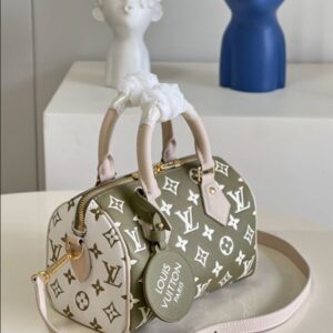 Louis Vuitton Speedy Bandoulière 20 Handbag - LH16