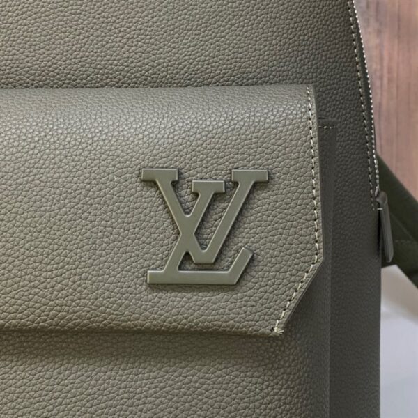 Louis Vuitton Takeoff Backpack - LP40