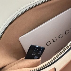 Gucci Marmont small matelassé shoulder Bag - GB027