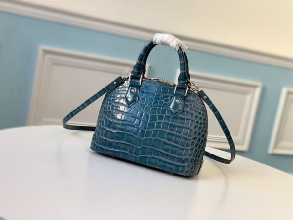 Louis Vuitton Alma BB Crocodilien Brillant Handbag - LH143