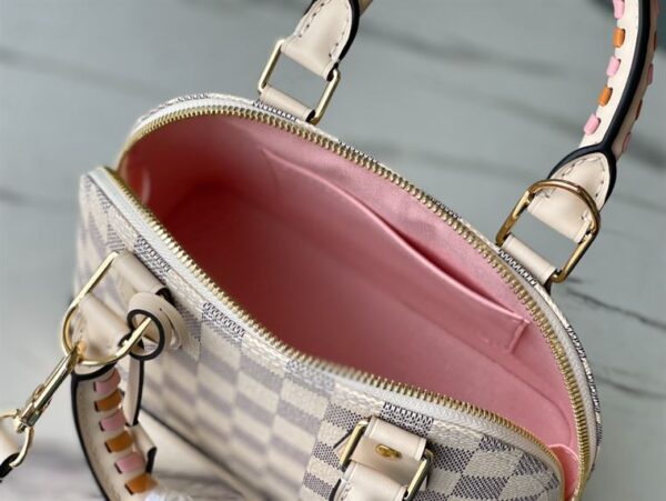 Louis Vuitton Alma BB Handbag - LH138