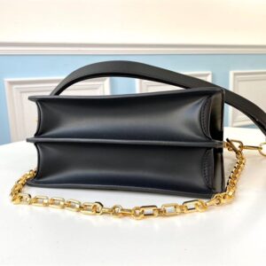 Louis Vuitton Dauphine MM Handbag - LH93