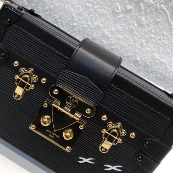 Louis Vuitton Dauphine Mini Handbag - LH94