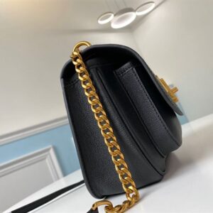 Louis Vuitton Lockme Chain Bag - LH134