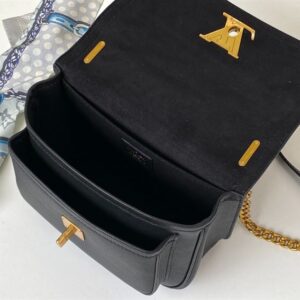 Louis Vuitton Lockme Chain Bag - LH134