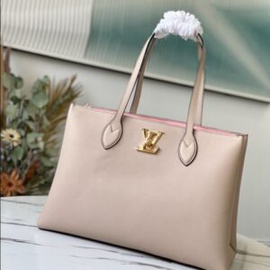 Louis Vuitton Lockme Shopper Handbag - LH174