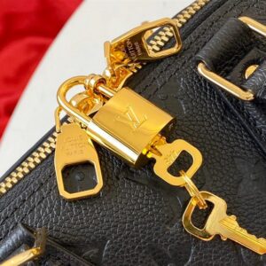 Louis Vuitton Neo Alma BB Handbag - LH84