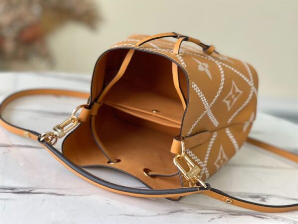 Louis Vuitton NéoNoé MM Bucket Bag - LH183