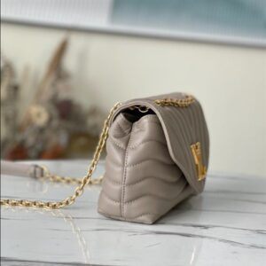 Louis Vuitton New Wave Chain Bag - LH100