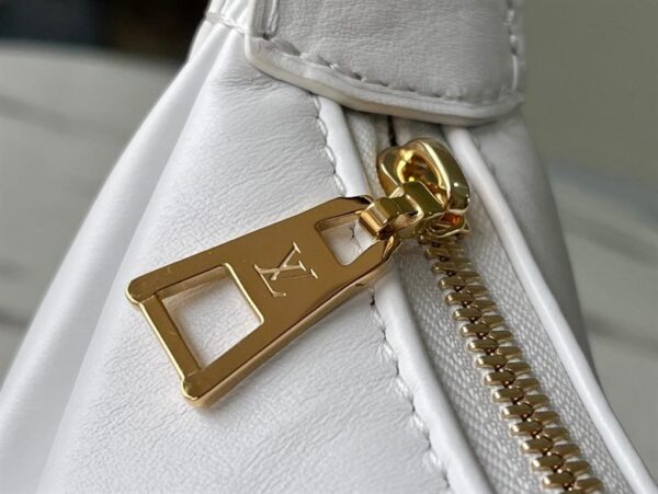 Louis Vuitton Over The Moon Bag - LH63