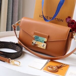 Louis Vuitton Swing Handbag - LH126