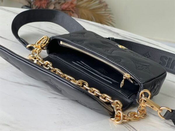 Louis Vuitton Wallet on Strap Bubblegram - LH149