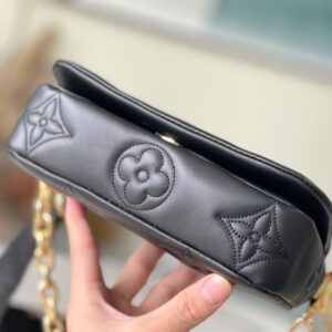 Louis Vuitton Wallet on Strap Bubblegram - LH149