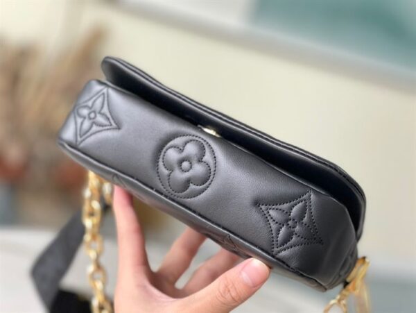 Louis Vuitton Wallet on Strap Bubblegram - LH149