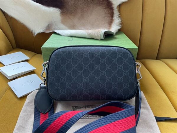 Gucci Black Shoulder Bags - GM034