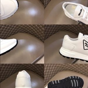 Prada PRAX 01 Sneakers - PSD022