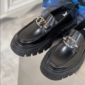 Louis Vuitton Baroque Loafer - LD015