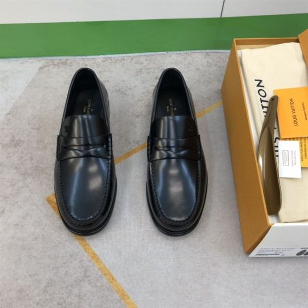 Louis Vuitton Loafer - LD016