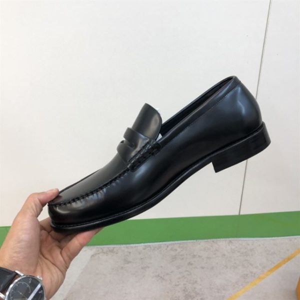 Louis Vuitton Loafer - LD016