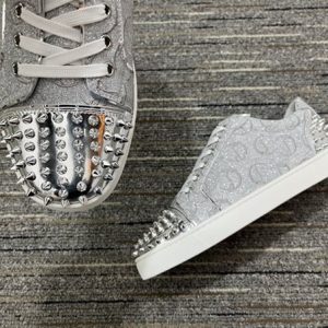 Christian Louboutin High-end Low-top Lace-up Sneakers - CLS64