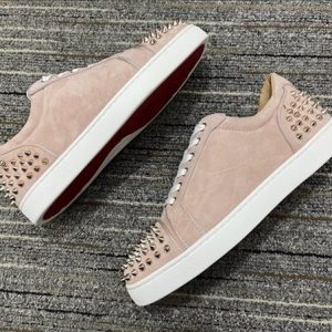 Christian Louboutin High-end Low-top Lace-up Sneakers - CLS67