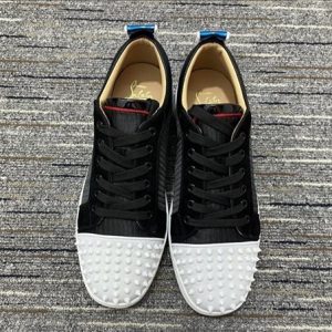 Christian Louboutin High-end Low-top Lace-up Sneakers - CLS69