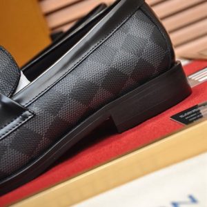 Louis Vuitton Loafer - LD019