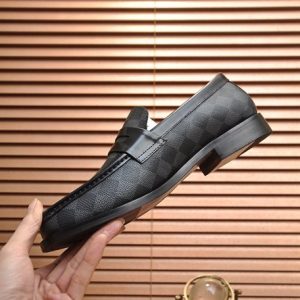 Louis Vuitton Loafer - LD019