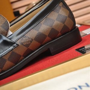 Louis Vuitton Loafer - LD020