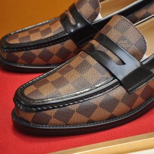 Louis Vuitton Loafer - LD020