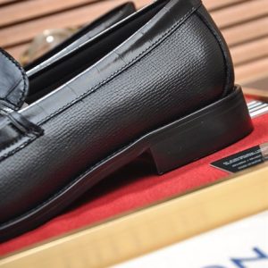 Louis Vuitton Loafer - LD023