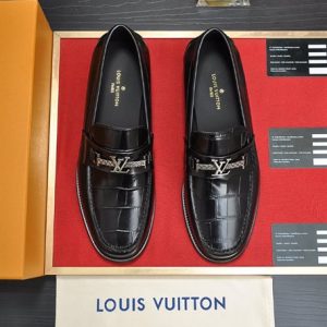 Louis Vuitton Loafer - LD024