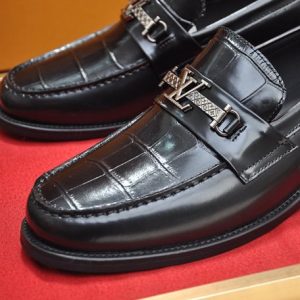 Louis Vuitton Loafer - LD024