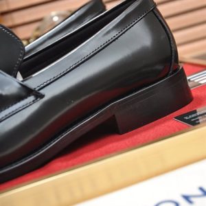 Louis Vuitton Loafer - LD026