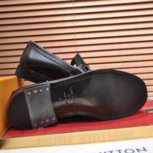 Louis Vuitton Loafer - LD028