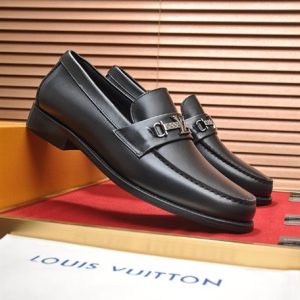 Louis Vuitton Loafer - LD028