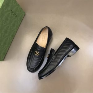 Gucci Men's Loafer - LI042