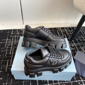 Prada Soft padded nappa leather laced-up shoes - PLD015