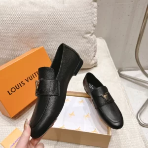 Louis Vuitton Loafer – LD033