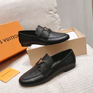 Louis Vuitton Loafer – LD033