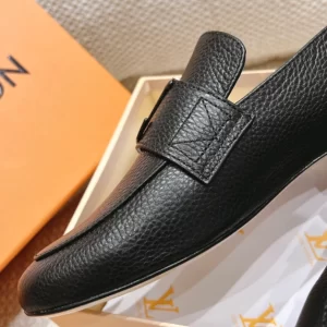 Louis Vuitton Loafer – LD033