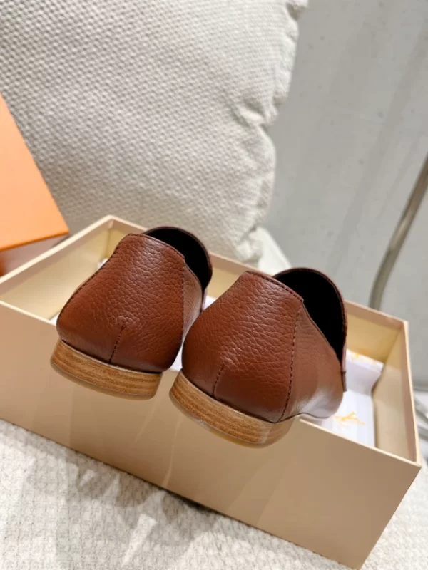 Louis Vuitton Loafer – LD035