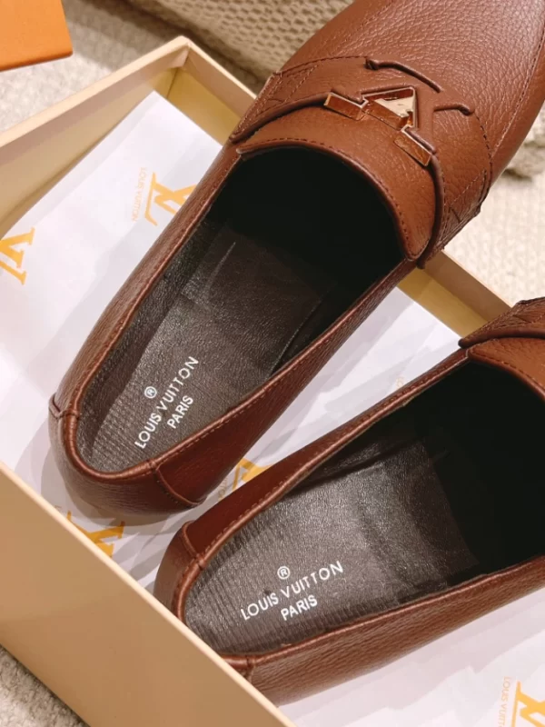 Louis Vuitton Loafer – LD035