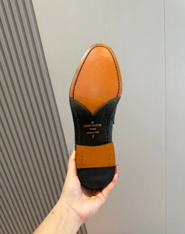 Louis Vuitton Loafer – LD036