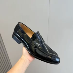 Louis Vuitton Loafer – LD036