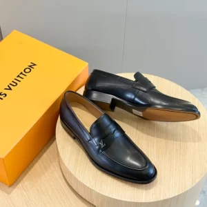 Louis Vuitton Loafer – LD037