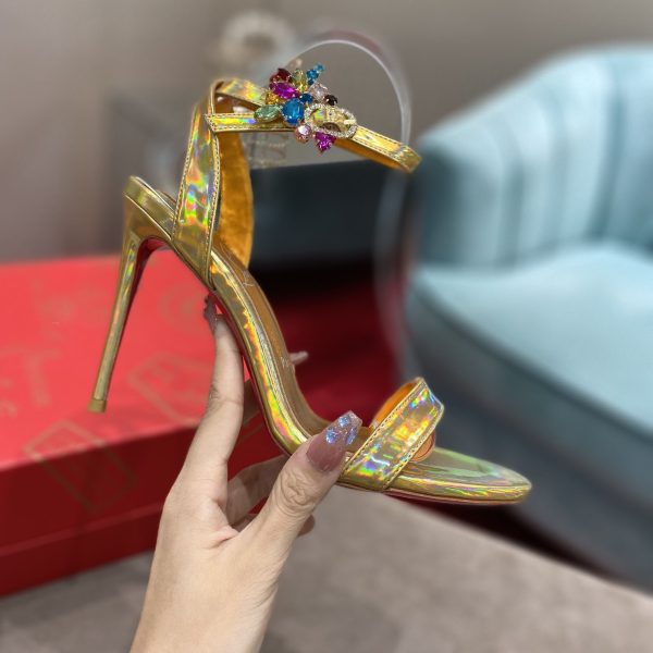 LOUBOUTIN GOLDIE 6