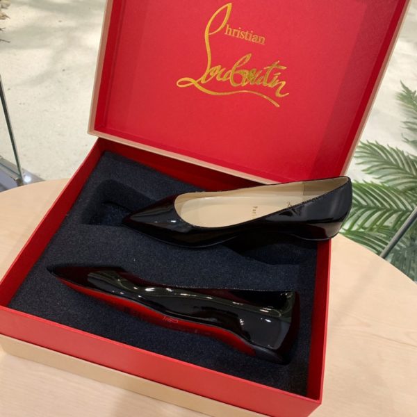 LOUBOUTIN LEATHER FLATS BLACK 6