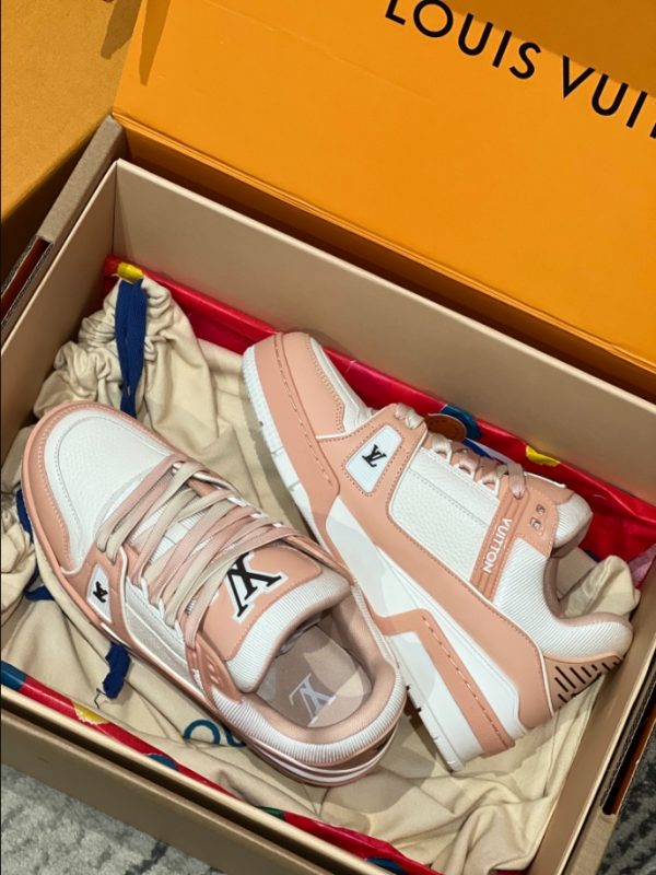 Louis Vuitton Trainer Orange Sneaker 4