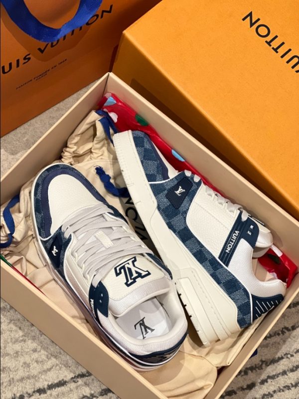 Louis Vuitton Trainer Navy White Sneaker 2